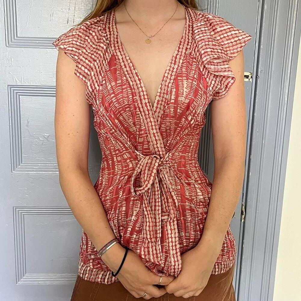 BCBGMaxAzria Rust and Cream Printed Tie-Waist Blouse